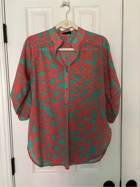 Cals Coral and Green Abstract Button-Front Blouse